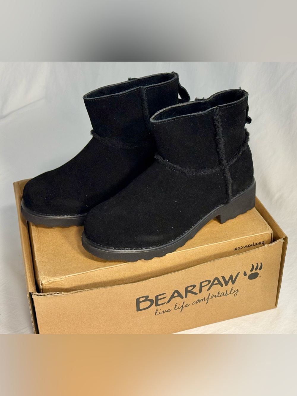 BearPaw “Adalee” Women’s Black Suede Short Winter Boots